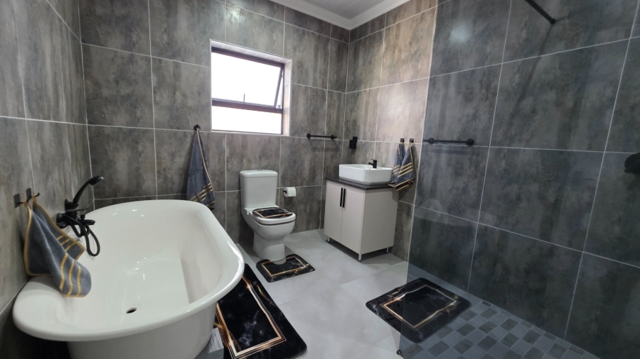 3 Bedroom Property for Sale in Island View Western Cape